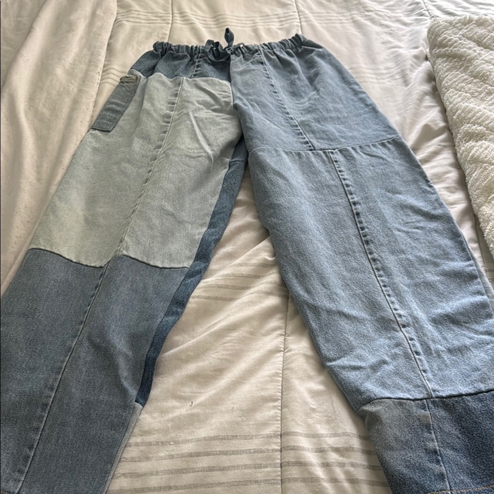 BNWT Urban Renewal Women's Flare & Wide Leg Patchwork Jeans - Blue
